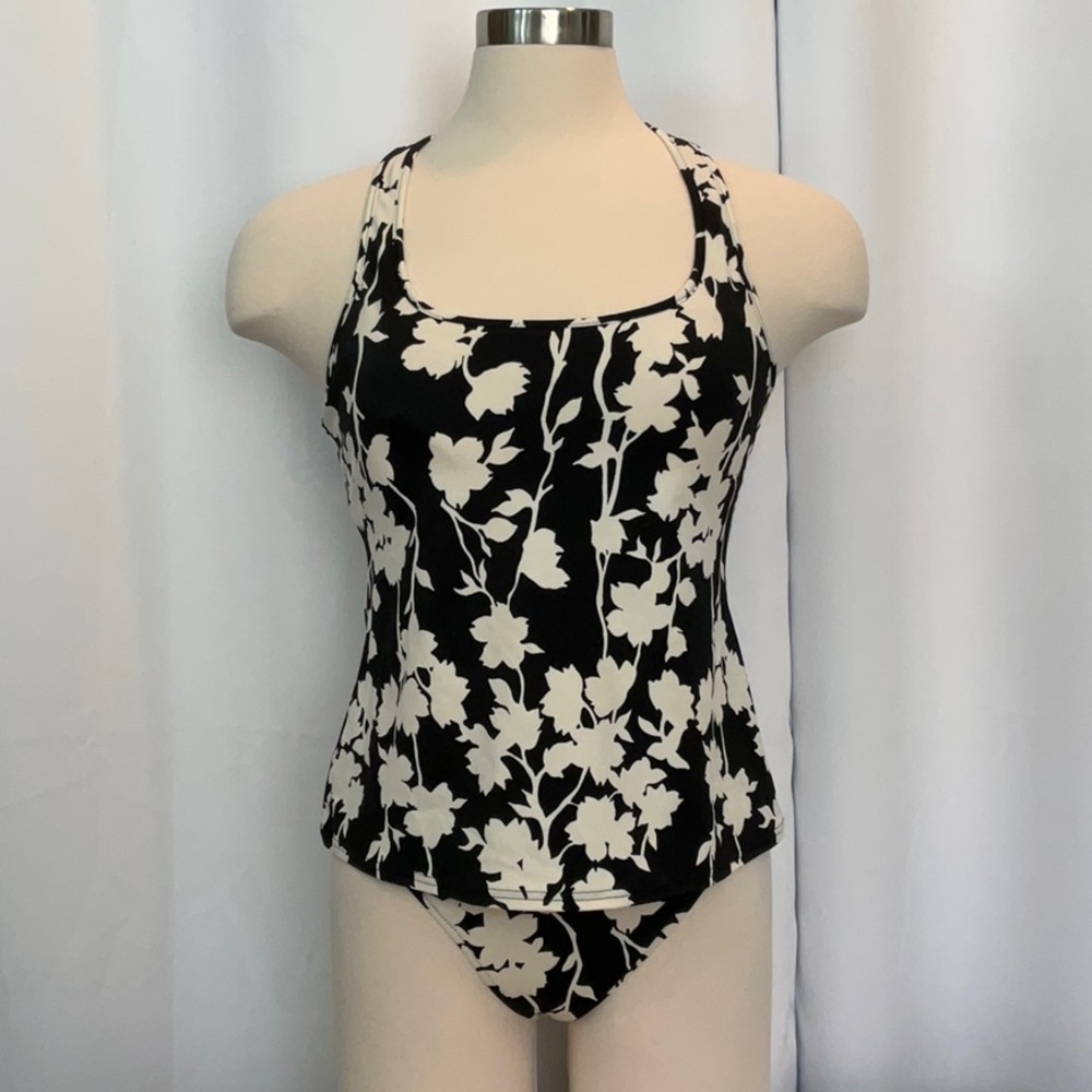 Victoria’s Secret Racerback Tankini Black White Floral Top Sz L Bottom Sz M